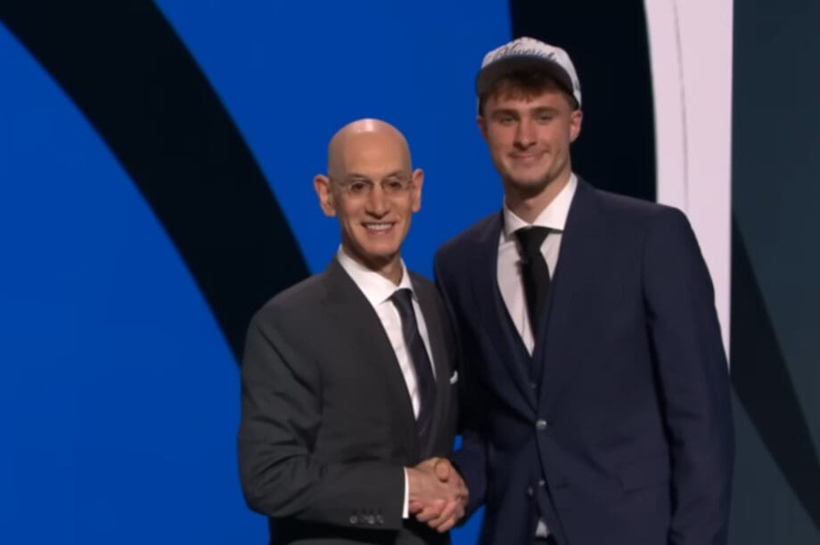 NBA: Νο1 στο Draft ο Κούπερ Φλαγκ στους Μάβερικς (βίντεο)
