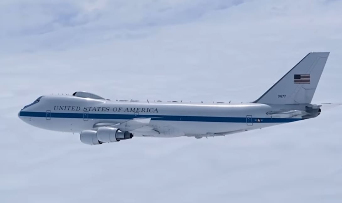 E-4B Nightwatch: Σε δράση το ιπτάμενο αρχηγείο των ΗΠΑ (βίντεο)
