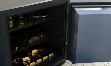 Άγνωστοι διέρρηξαν ενεχυροδανειστήριο και έκλεψαν το χρηματοκιβώτιό του