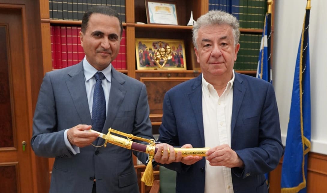 O Περιφερειάρχης Κρήτης συναντήθηκε με τον Πρέσβη του Κατάρ