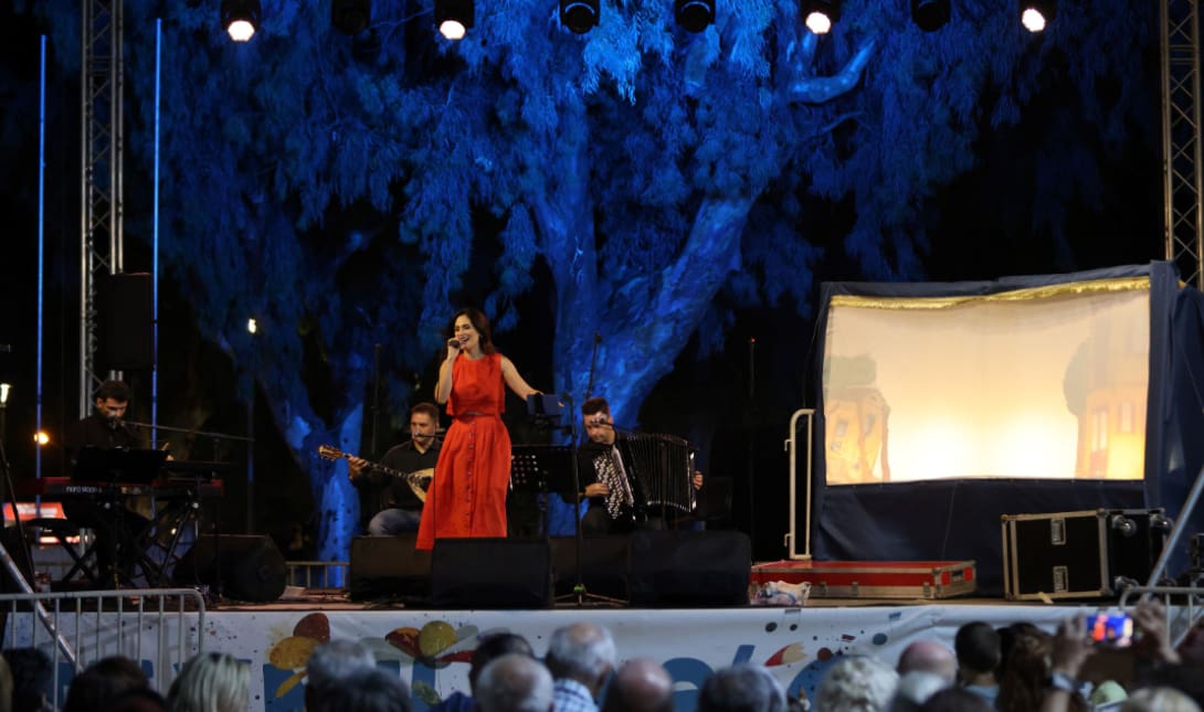 Δήμος Ηρακλείου: Έριξε αυλαία το φεστιβάλ «Τέχνη Καθ’ Οδόν» 2025 (Βίντεο)