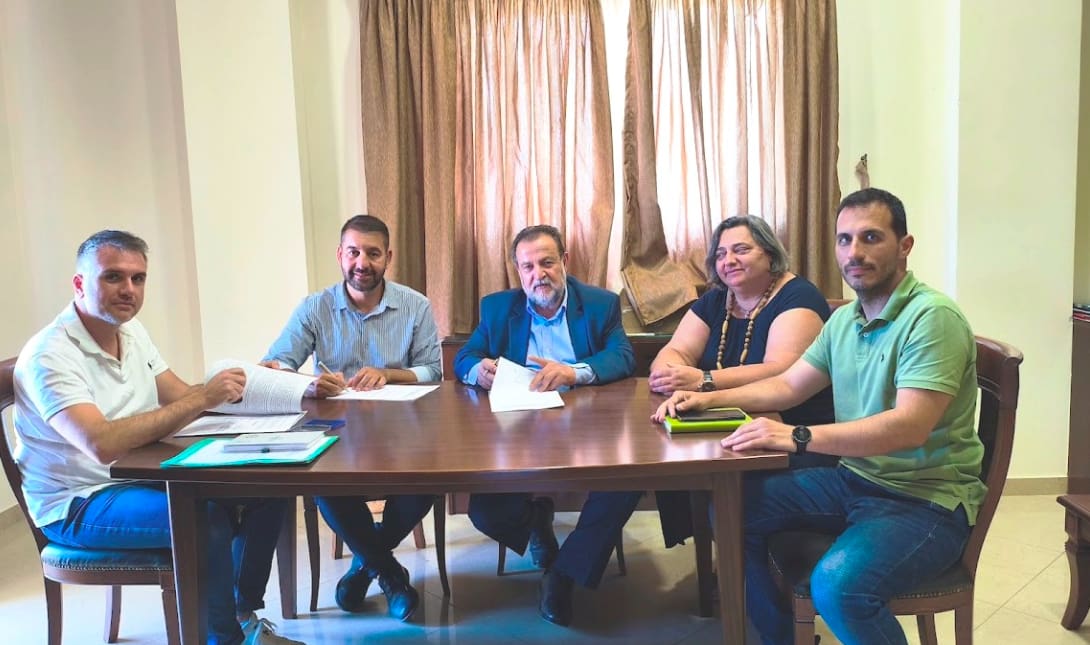 Δήμος Μινώα Πεδιάδας Υπογραφή Σύμβασης Νέου Γυμνασίου Αρκαλοχώρι