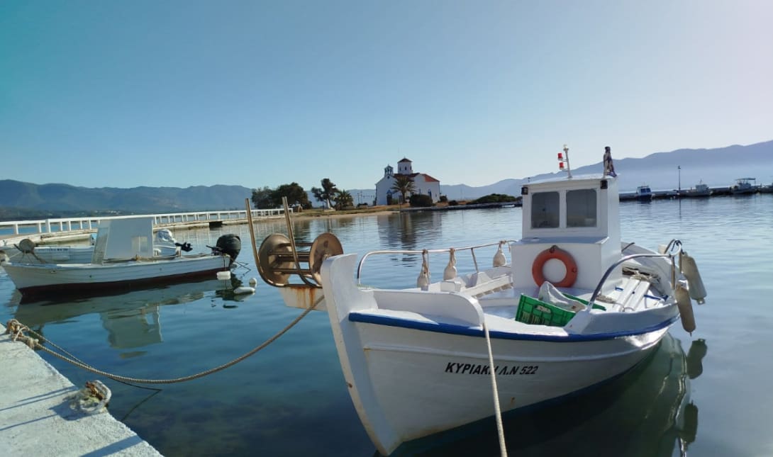 Ελαφόνησος διακοπές τουρισμός καικι θαλασσα