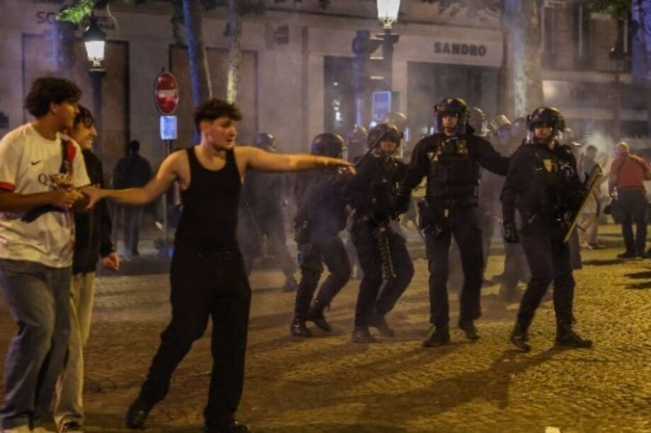 επεισόδια Γαλλία Παρί