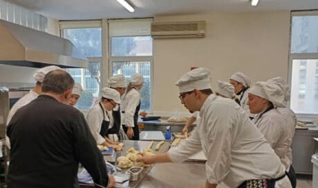 Σχολή ανώτερης επαγγελματικής κατάρτισης τουρισμού Κρήτης: «50 χρόνια συνεχούς λειτουργίας»