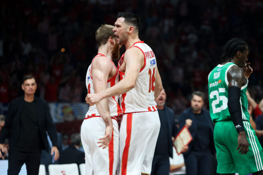 Ανανέωσε με τον Ολυμπιακό ο Παπανικολάου!