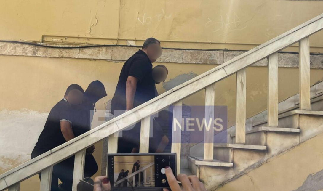 Χανιά ωτοστόπ απολογία πατέρας γιος δικαστήρια