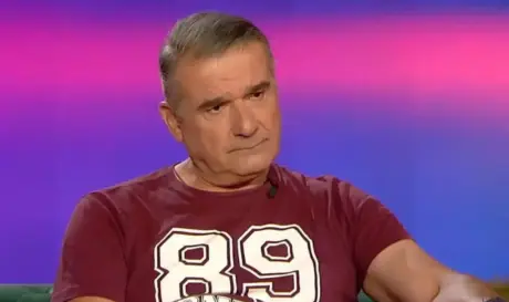 Κώστας Αποστολάκης