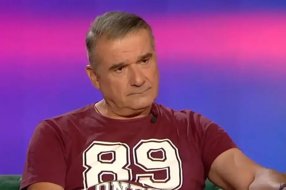 Κώστας Αποστολάκης