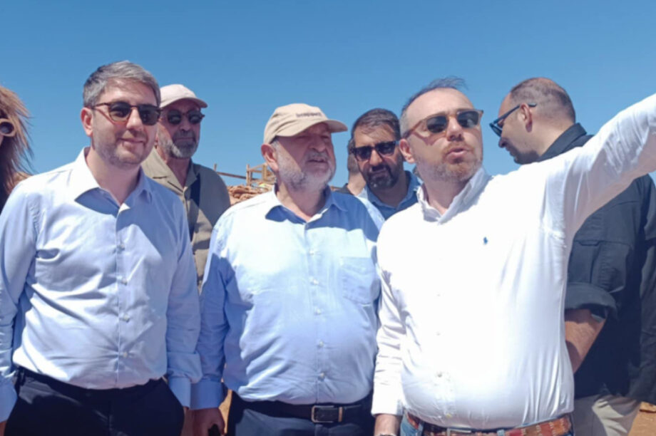 ο Πρόεδρος του ΠΑΣΟΚ Νίκος Ανδρουλάκης, επισκέφθηκε το μοναδικό, Μινωικό Μνημείο, συνοδευόμενος από τον Δήμαρχο Μινώα Πεδιάδας Βασίλη Κεγκέρογλου