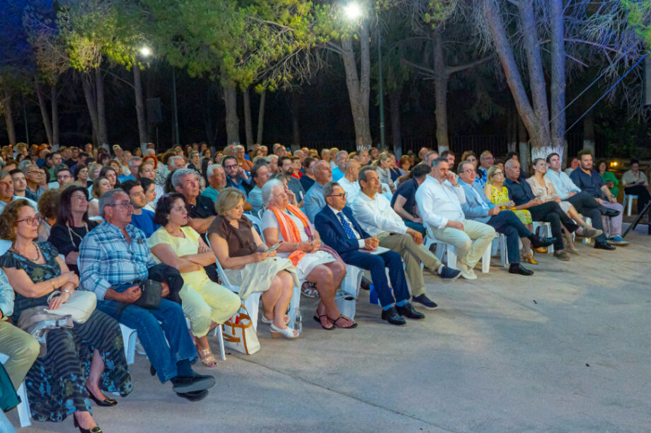 Δήμος Χερσονήσου: Μια μαγευτική μουσική βραδιά ολοκληρώθηκε στην Γκουβερνιώτισσα στη μνήμη του Θόδωρου Αντωνίου