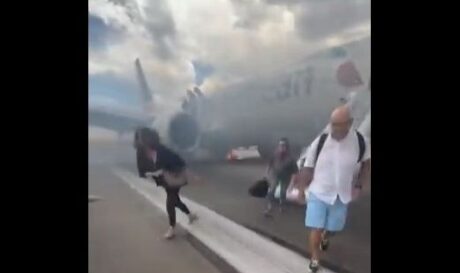 πτήση καπνοί
