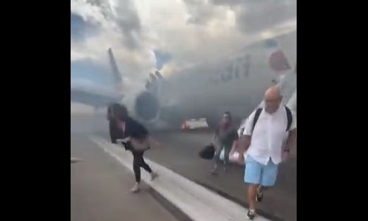 πτήση καπνοί