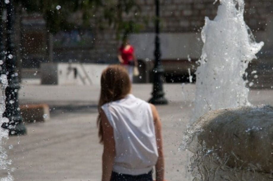 Καύσωνας ζέστη καιρός