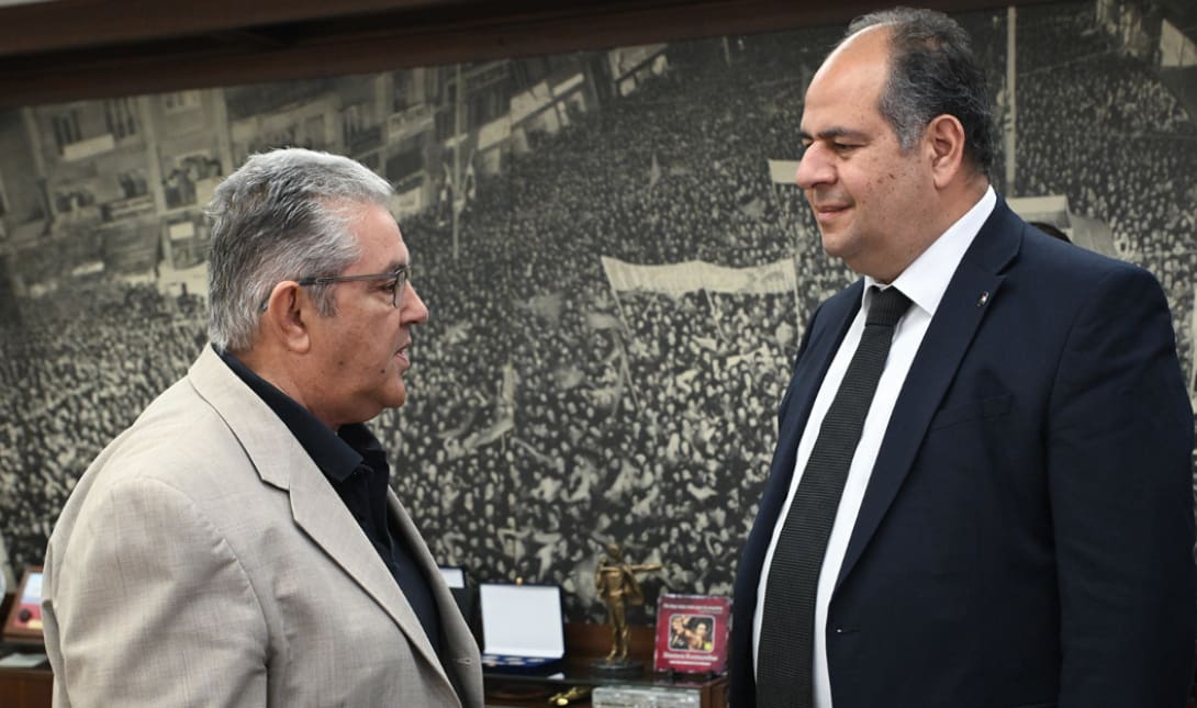 ΚΚΕ: Ο Δημήτρης Κουτσούμπας συναντήθηκε με τον Πρέσβη της Παλαιστίνης