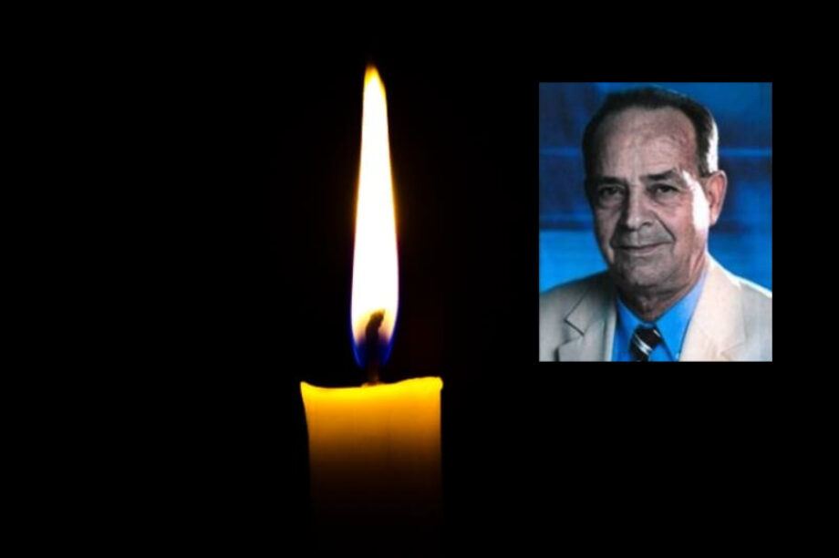 Μιχάλης Κουρίνος