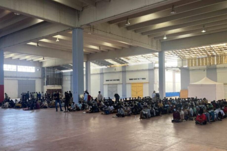 Μετανάστες Αγιά