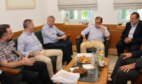 Βασίλης Κεγκέρογλου, στη συνάντηση με τον Υφυπουργό Κλιματικής Κρίσης και Πολιτικής Προστασίας, Κωνσταντίνο Κατσαφάδο