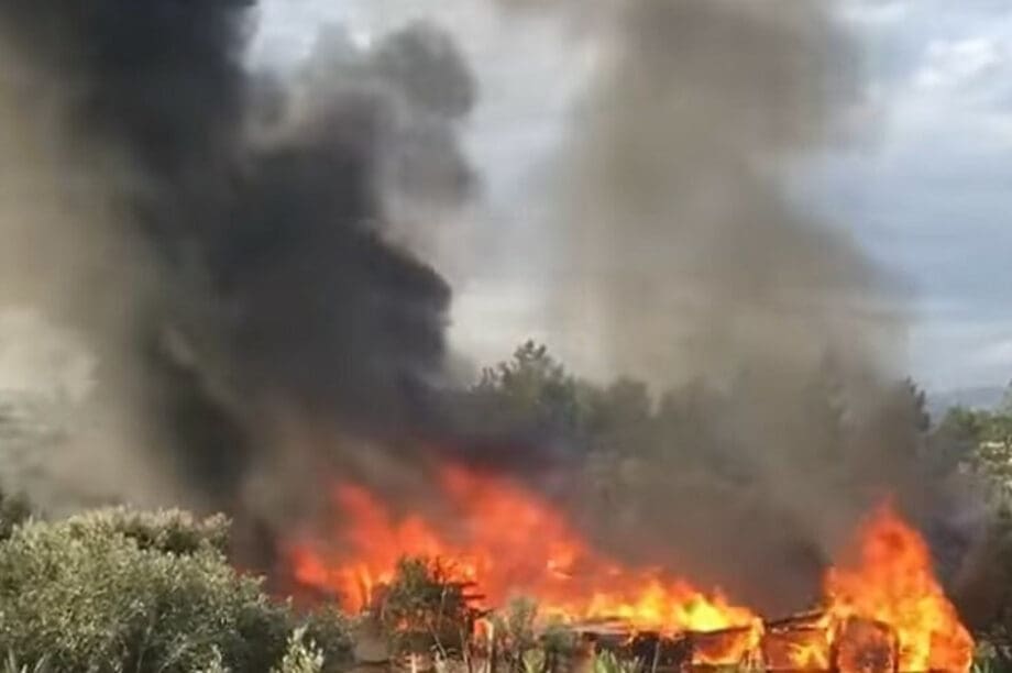 Φωτιά σε καταυλισμό Ρομά