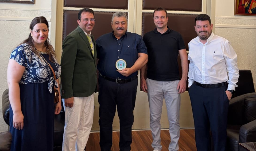Η Ένωση Στρατιωτικών Π.Ε Χανίων επισκέφθηκε τον Νίκο Καλογερή