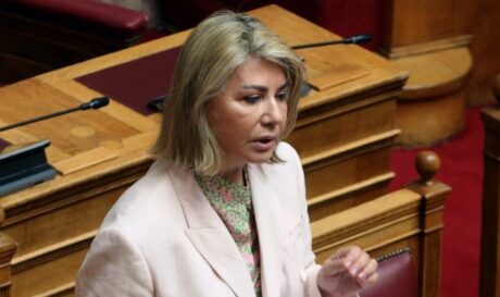 Ζέττα Μακρή