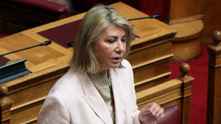 Ζέττα Μακρή