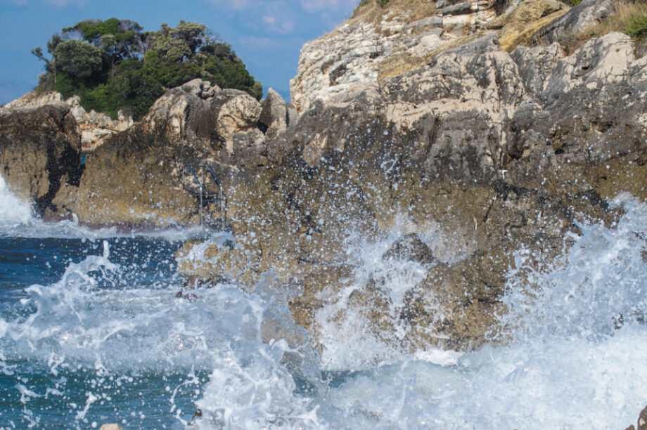 Κύματα άνεμοι βοριάδες καιρός