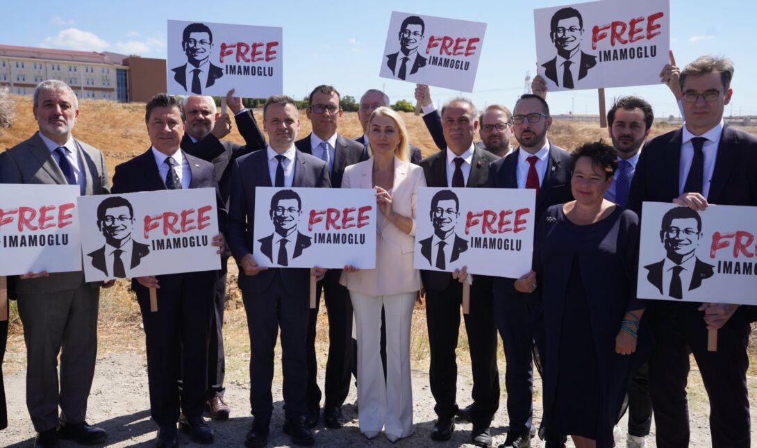 Αρνήθηκαν σε Δούκα και Ευρωπαίους Δημάρχους να δουν τον Ιμάμογλου