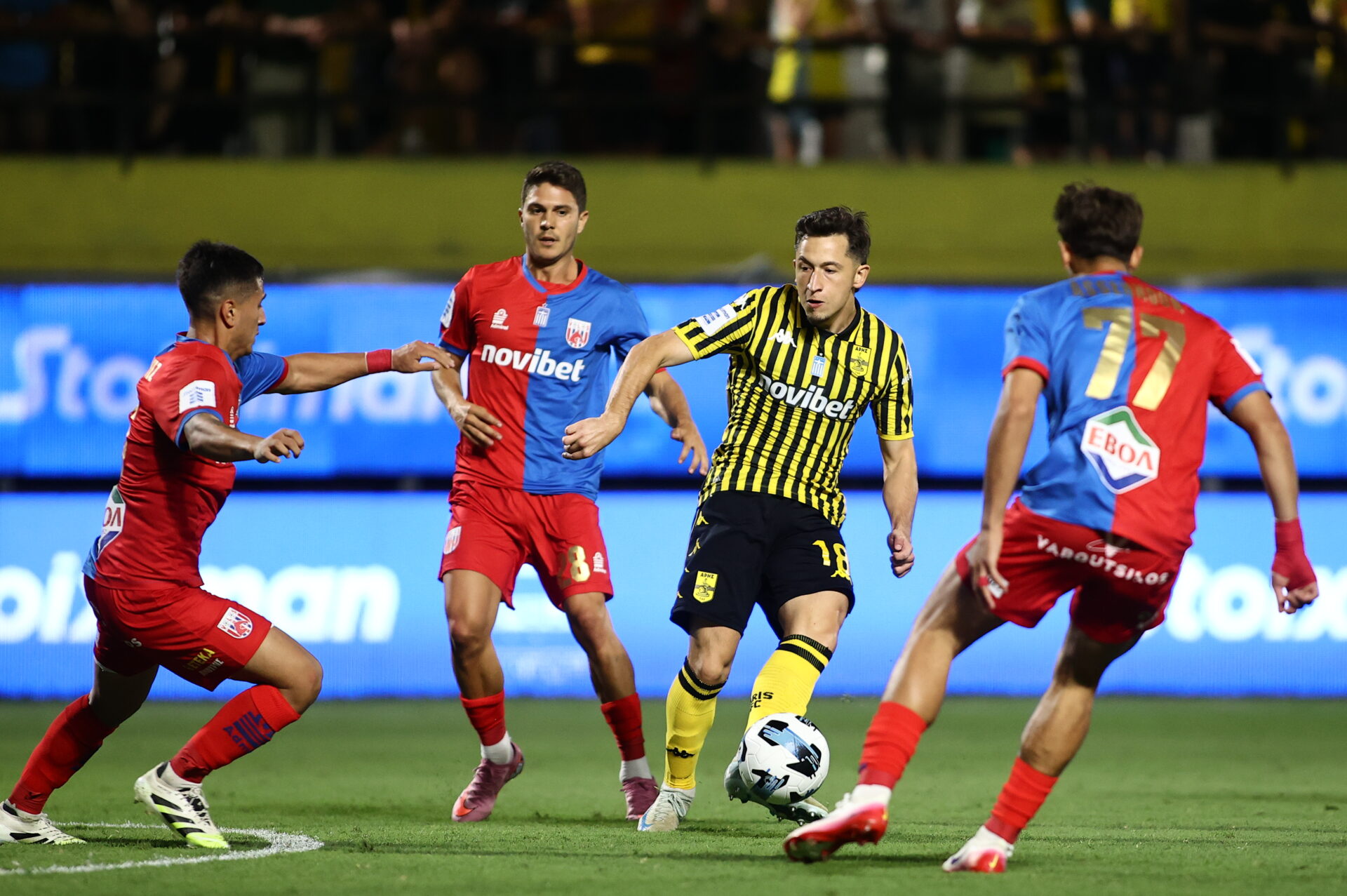 Νικηφόρο ξεκίνημα για τον Άρη, 2-0 τον Βόλο
