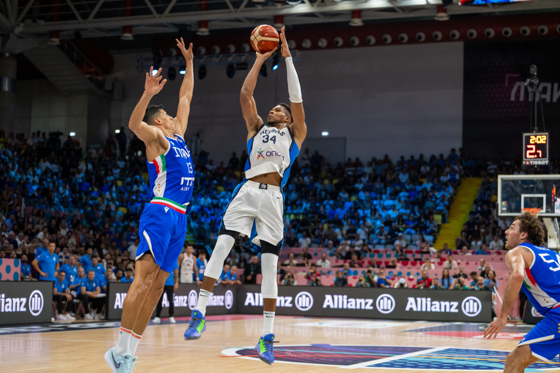 Eurobasket 2025: Ελλάδα και Κύπρος πρωταγωνιστούν στο top10 της 2ης ημέρας (βίντεο)
