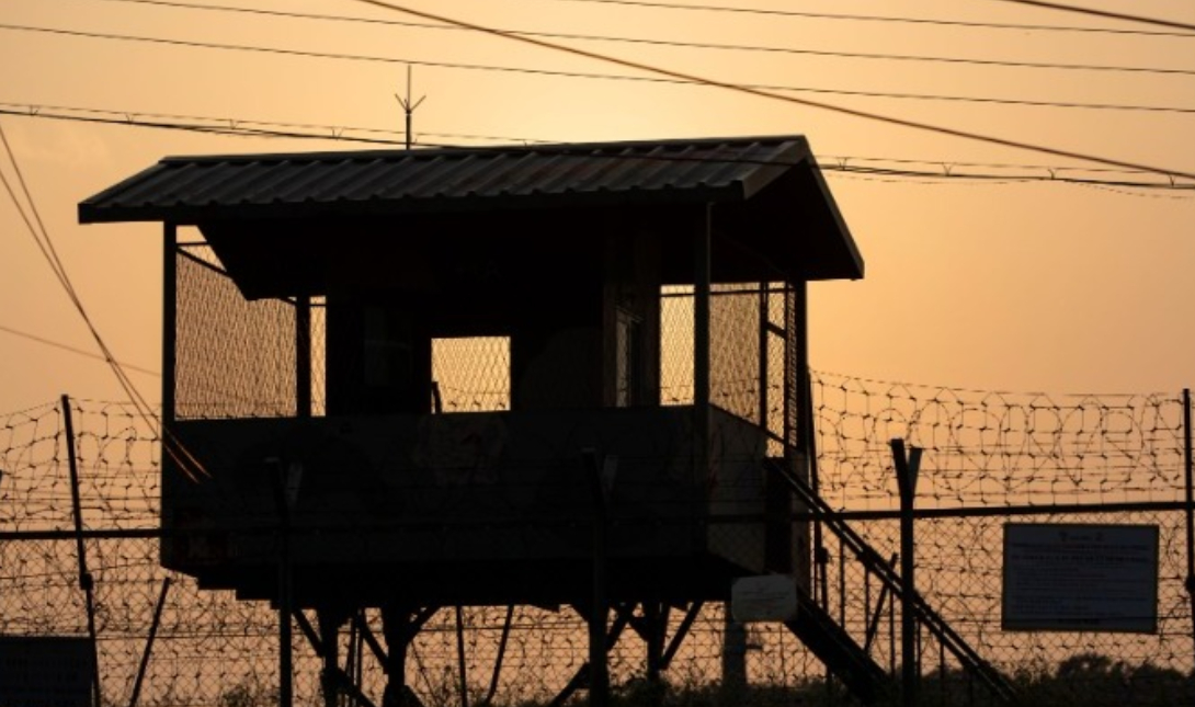 Ντοκιμαντέρ DMZ Docs