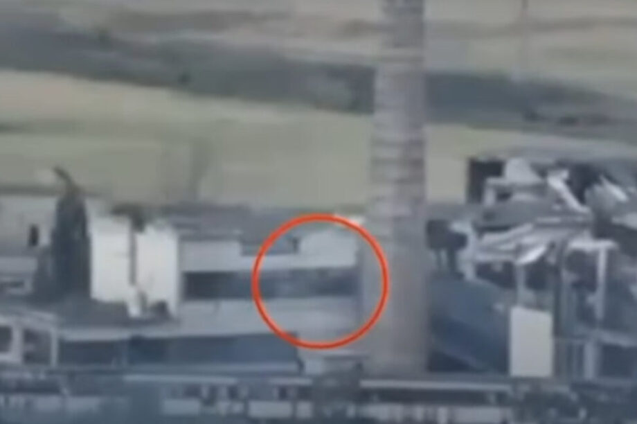 Ουκρανός ελεύθερος σκοπευτής σκότωσε δυο Ρώσους στρατιώτες από απόσταση 4 χιλιομέτρων! (βίντεο)