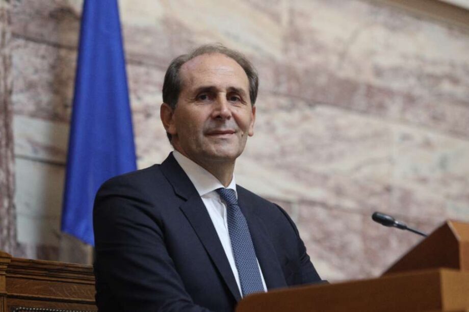 Απόστολος Βεσυρόπουλος
