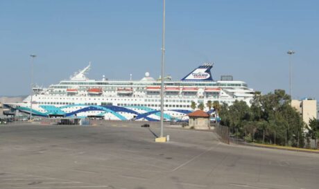 κρουαζιερόπλοιο Crown Iris