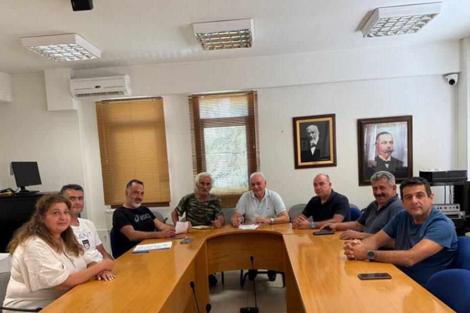 Δήμος Βιάννου: Υπογραφή της σύμβασης για την κατασκευή τμήματος του δικτύου ύδρευσης της περιοχής «Βαχουδιανός Ξερόκαμπος»