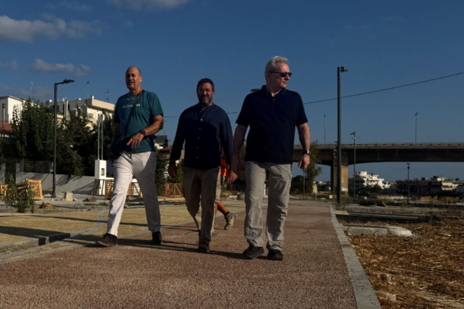 Αυτοψία στα έργα διαμόρφωσης χώρου στάθμευσης 150 οχημάτων στο Πάρκο Ερυθραίας από Καλοκαιρινό και Σισαμάκη (Βίντεο)