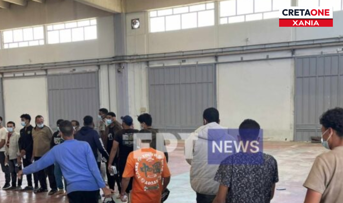 Κρήτη: Στην Αγιά Χανίων μεταφέρθηκαν οι 58 μετανάστες της Γαύδου – Δείτε φωτογραφίες