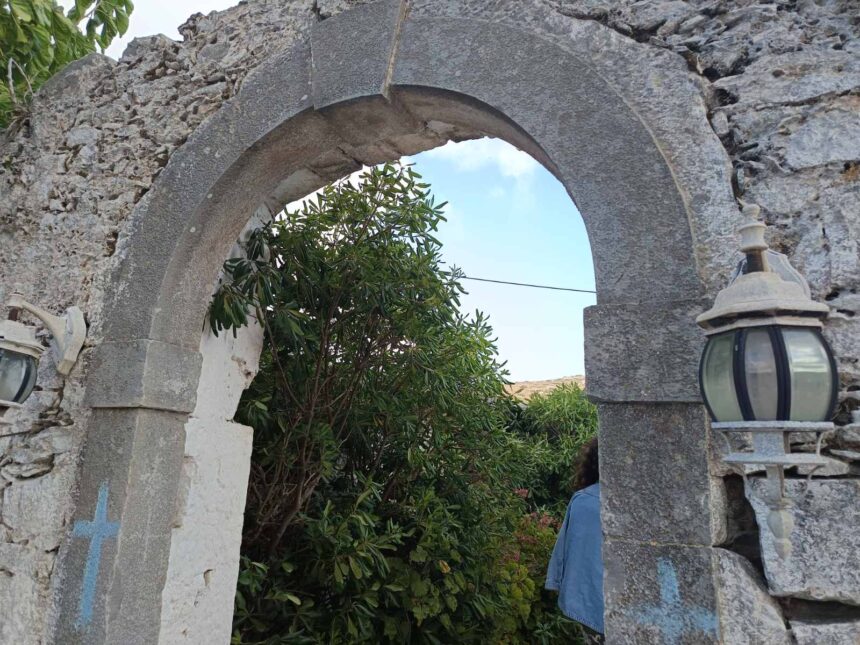 Περάμπελα Μεραμπέλου