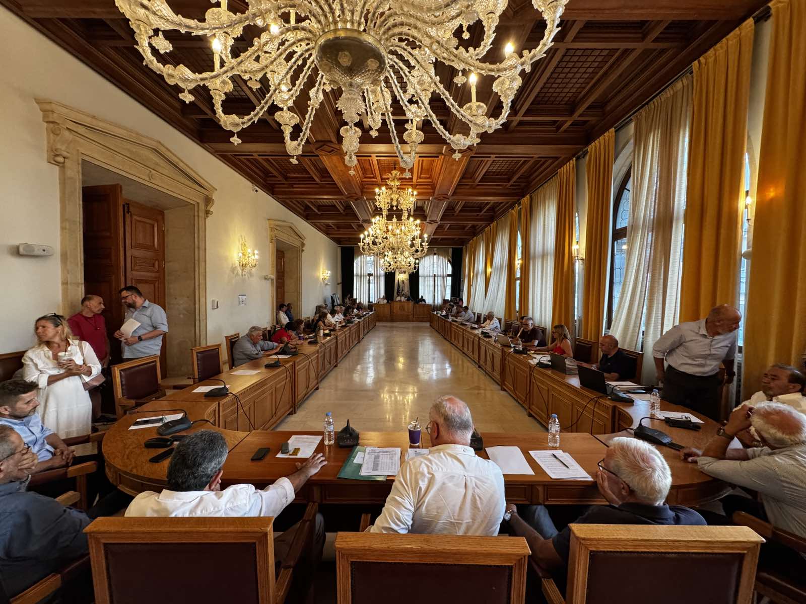 Ηράκλειο: Αντιδράσεις γονέων του 35ου Δημοτικού για τη συστέγασή του με το 42ο Νηπιαγωγείο
