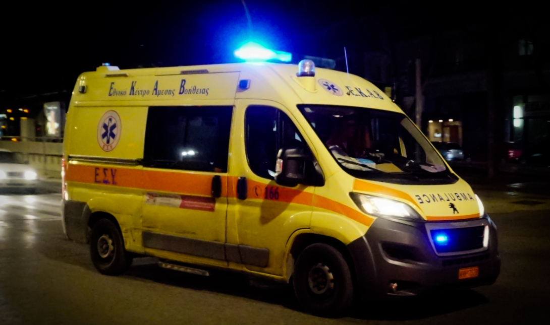 Φονική καραμπόλα τα ξημερώματα – Μία νεκρή και 3 τραυματίες από τη σύγκρουση 4 οχημάτων