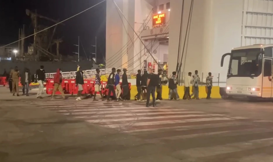Μετανάστες Πειραιάς