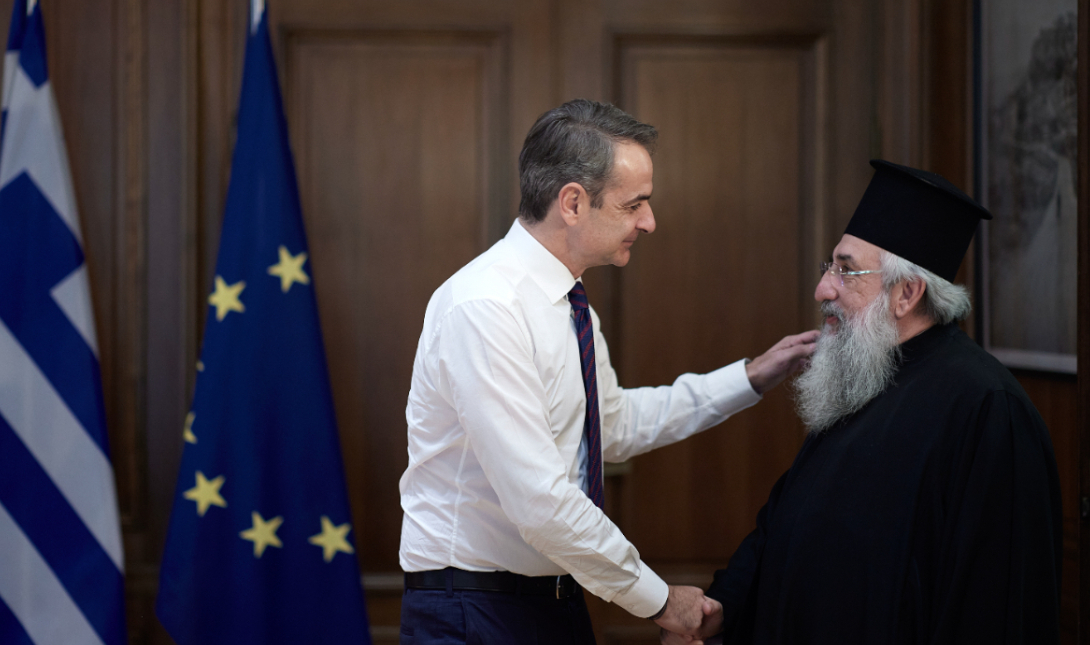 Κρίσιμο ραντεβού στο Μαξίμου: Ο Μητσοτάκης αναζητά «σασμό» με την Εκκλησία της Κρήτης