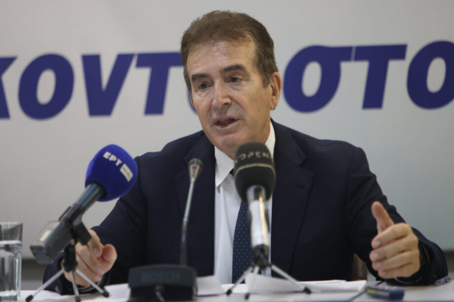 Μιχάλης Χρυσοχοίδης