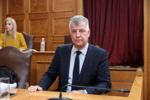 Σημανδράκος στην Εξεταστική: Ο Αυγενάκης με πέταξε έξω από τον ΟΠΕΚΕΠΕ