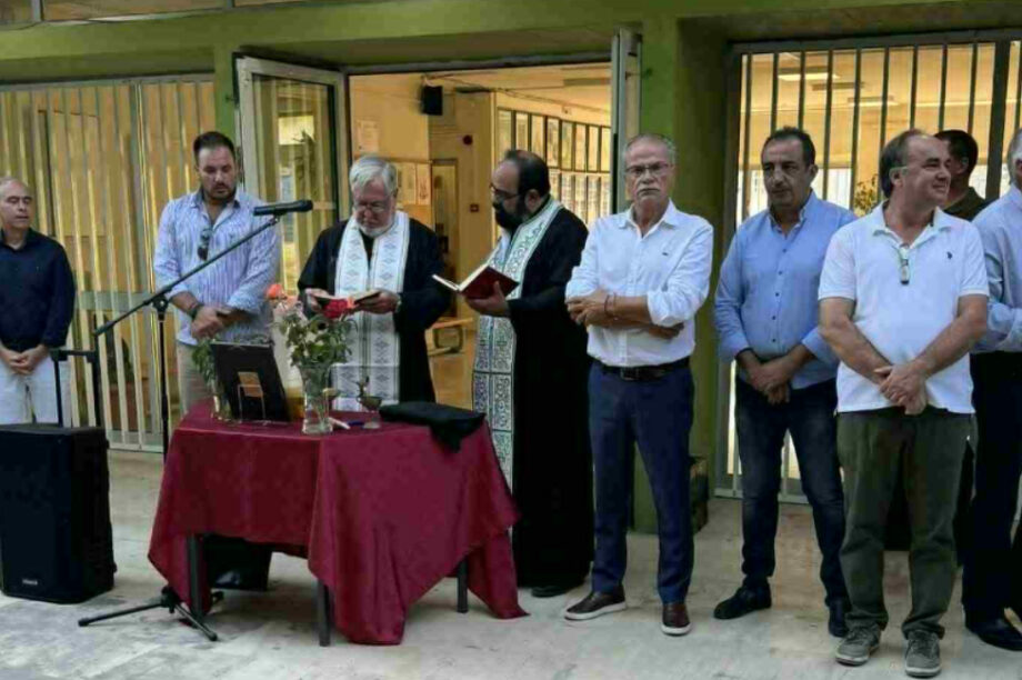 Παρουσία Μαλανδράκη οι Αγιασμοί στα σχολεία του Δήμου Πλατανιά (φωτογραφίες)