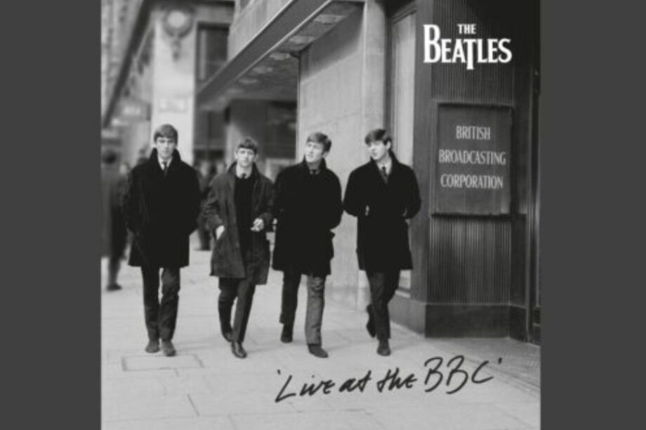 Σε δημοπρασία σπάνιο βιβλίο με αυτόγραφα των Beatles και των Rolling Stones