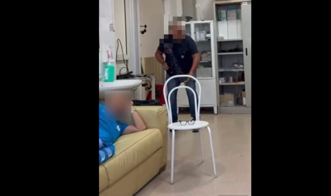 Ιταλία: Γιατρός πετά κροτίδα σε νοσηλευτή που κοιμόταν (βίντεο)