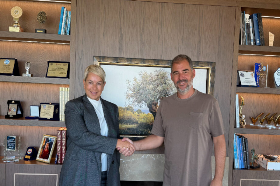 Αντιγόνη Ανδρεάκη Αντώνης Καράτζης Όμιλος Καράτζη