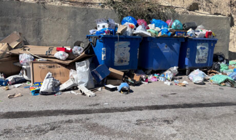 Ανασκόπηση των πρώτων 21 ημερών με το σχέδιο «γέφυρα» κάνουν οι εργαζόμενοι στην καθαριότητα