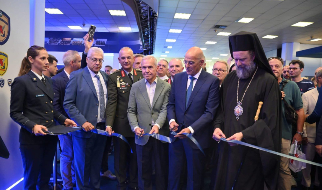 Επίσκεψη ΥΦΕΘΑ Θανάση Δαβάκη στο Γ’ Σώμα Στρατού, στη ΣΣΑΣ και στο 424 ΓΣΝΕ